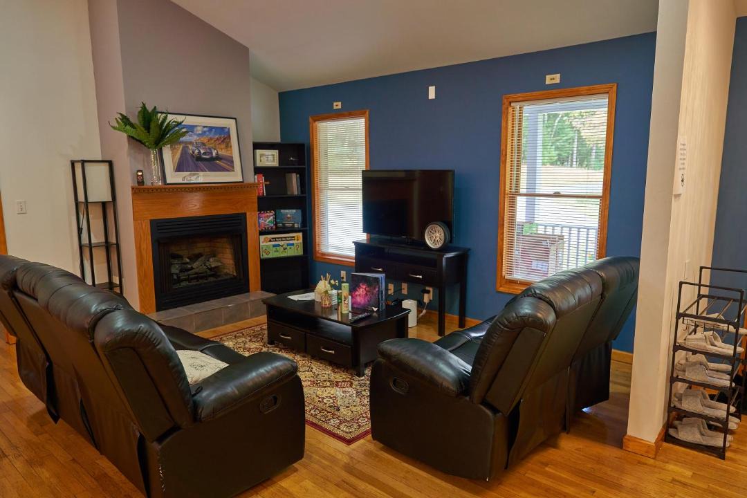 Photo of Livingroom in Cuddebackville