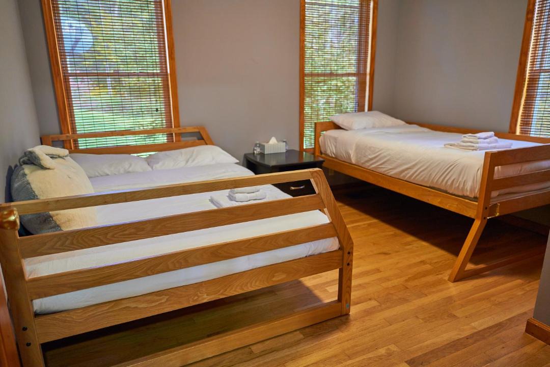 Photo of Bedroom in Cuddebackville