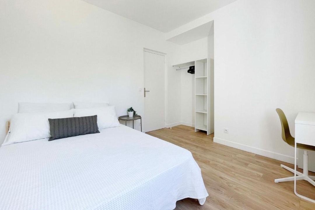 Photo of Bedroom in Melun