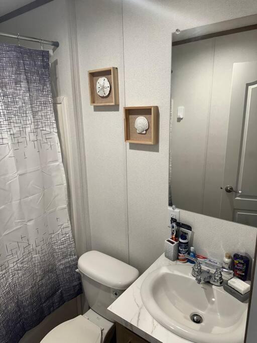 Photo of Bathroom in Cedar Island
