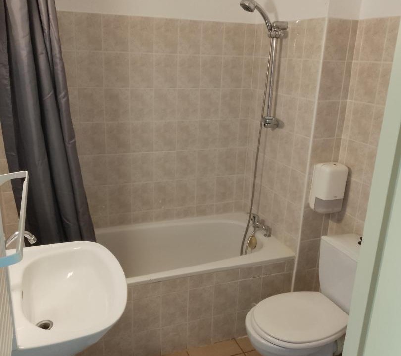 Photo of Bathroom in Pommevic