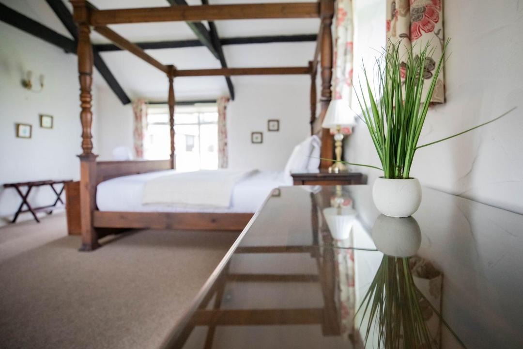 Photo of Others in Wainhouse Corner