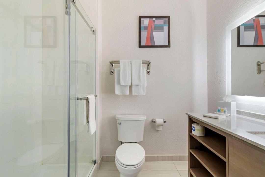 Photo of Bathroom in Bonanza