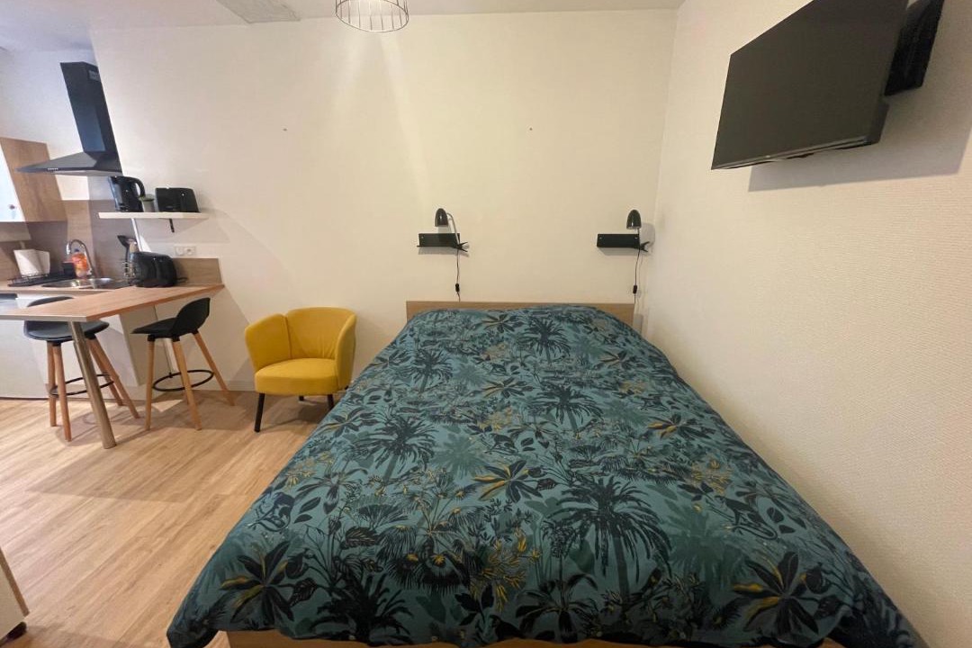 Photo of Bedroom in Loudun