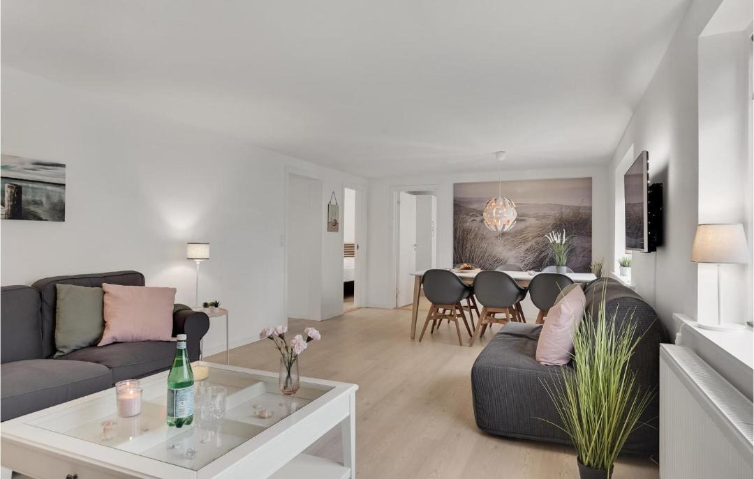 Photo of Others in Asaa