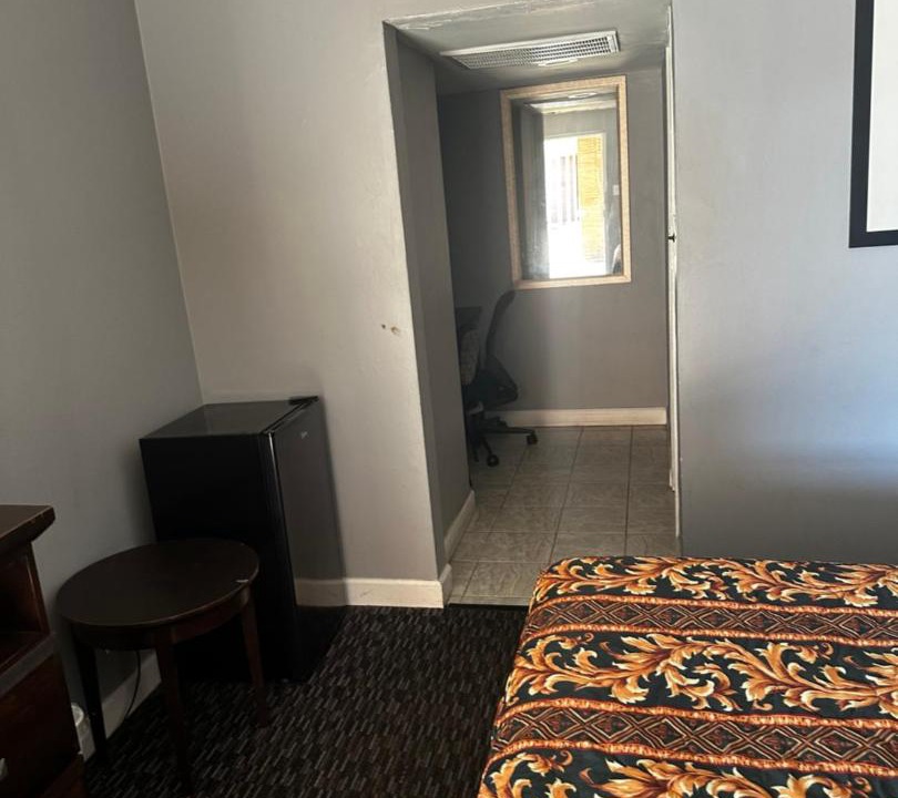 Photo of Bedroom in Budlong Woods