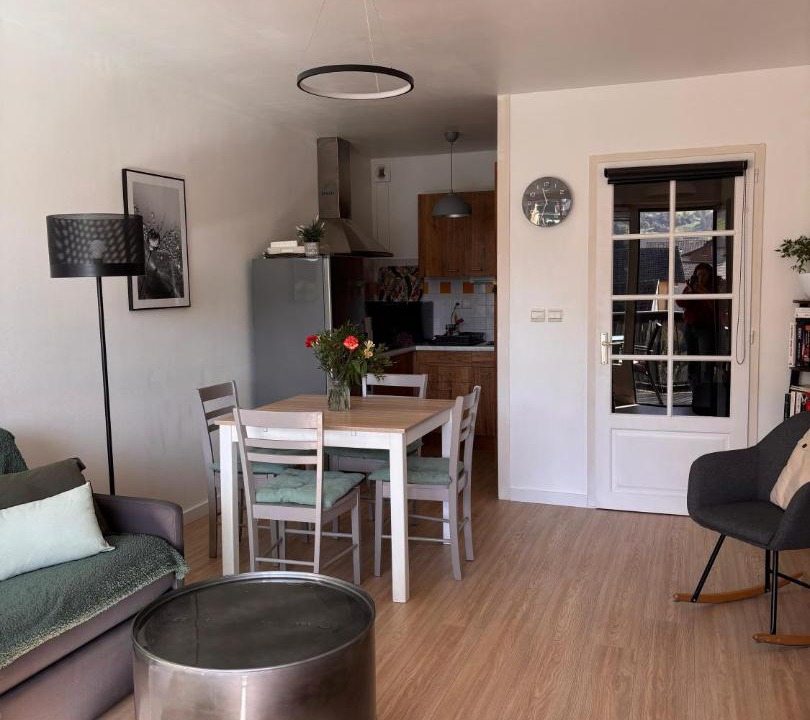 Photo of Livingroom in Thones