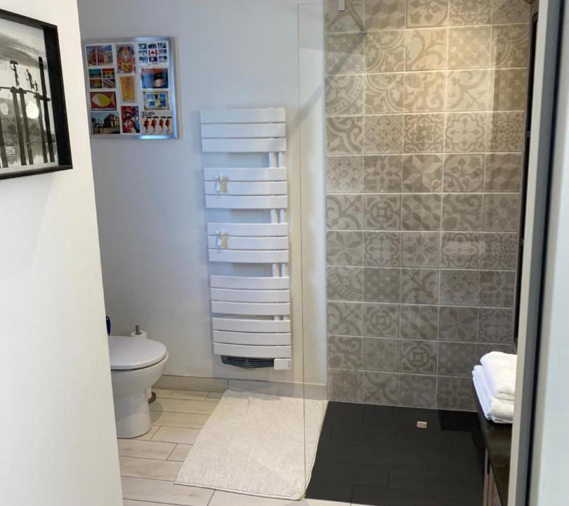 Photo of Bathroom in Puygouzon