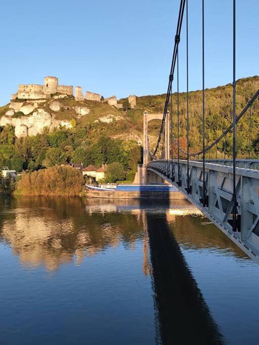 Photo of Others in Tosny