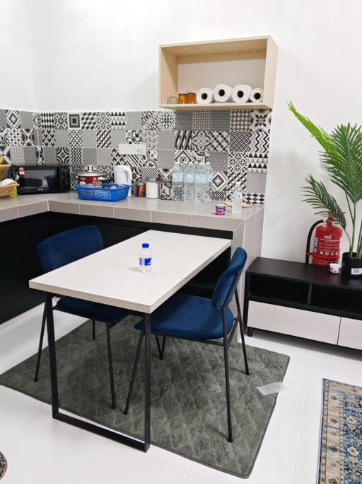 Photo of Others in Bota