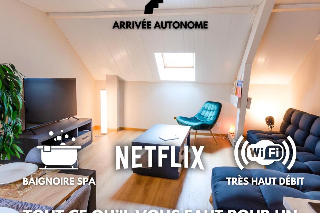 Photo of Livingroom in Sainte-Helene-du-Lac