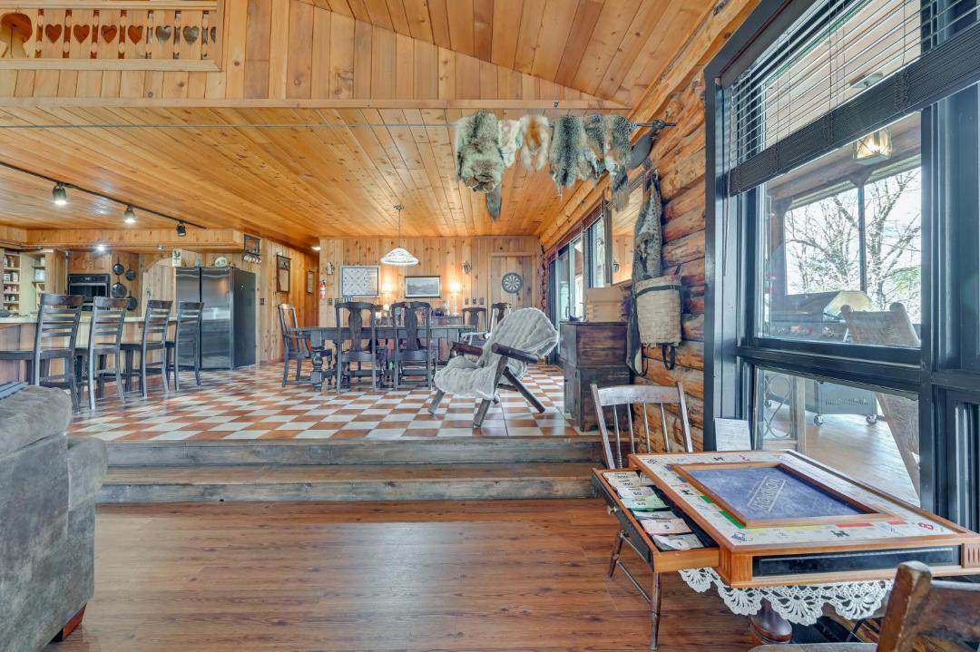 Photo of Others in Long Lake