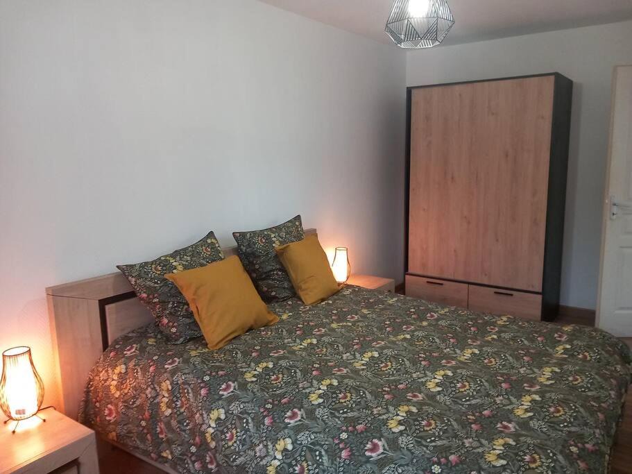 Photo of Bedroom in Etais