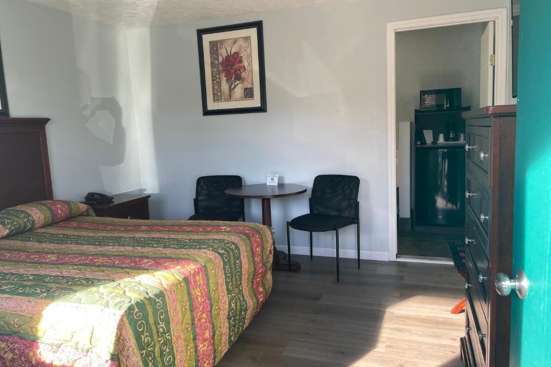 Photo of Bedroom in Perryopolis