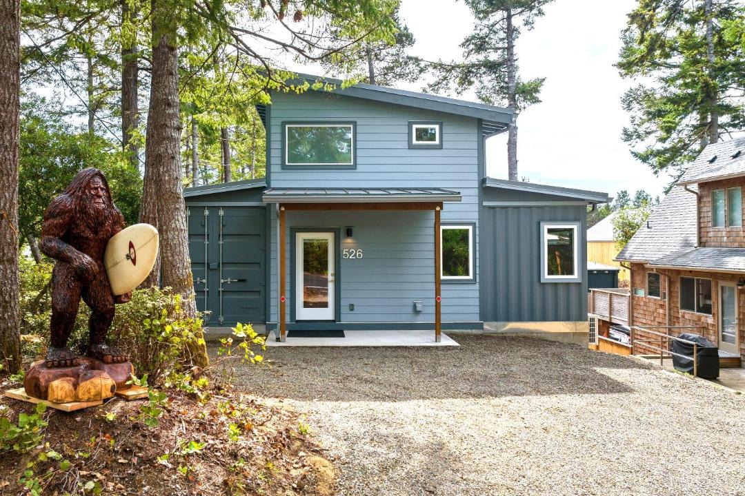 Photo of Others in Manzanita