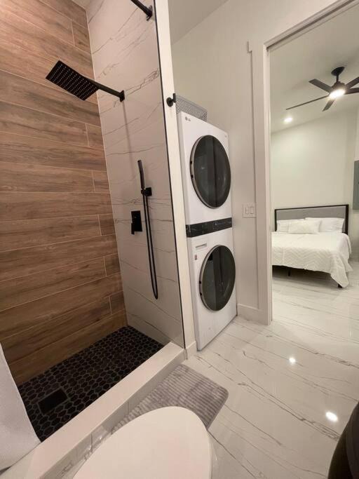 Photo of Bathroom in Sunshine