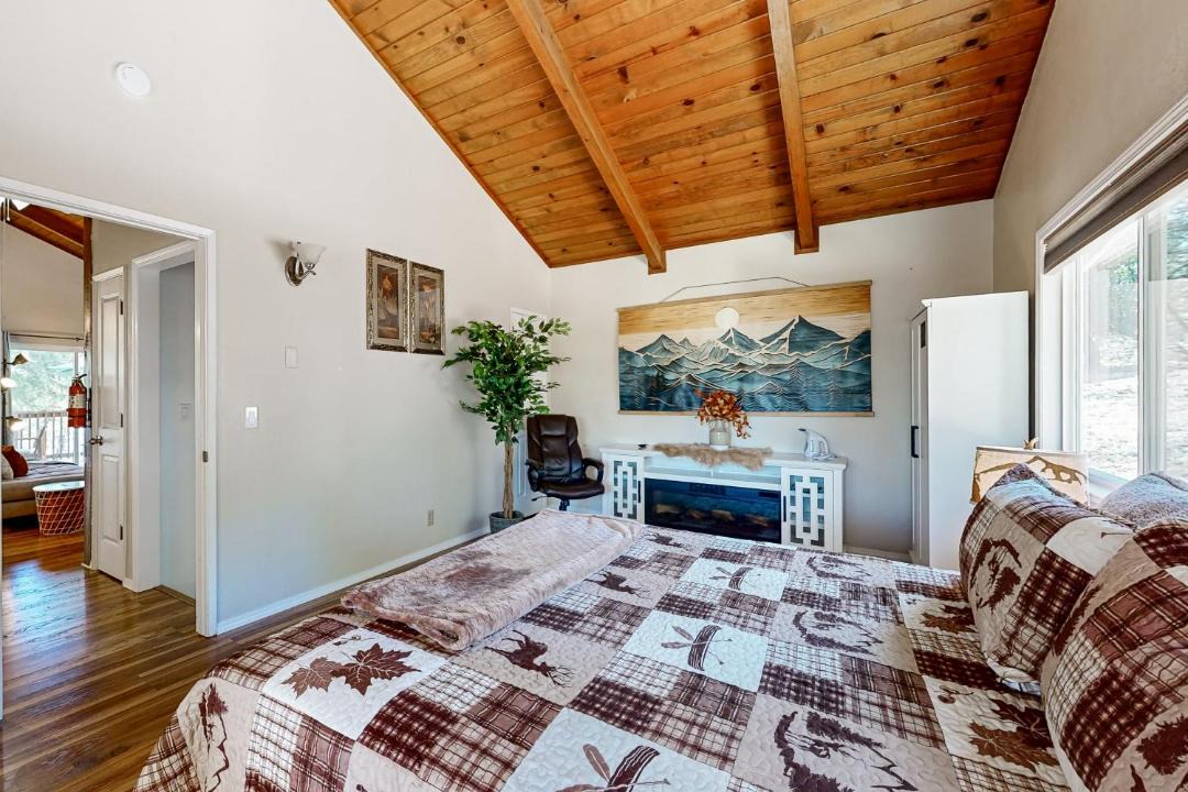 Photo of Others in Groveland