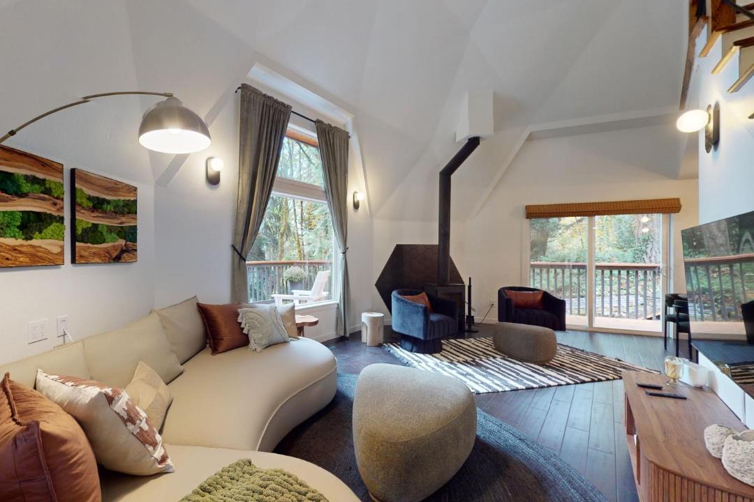 Photo of Others in Burley