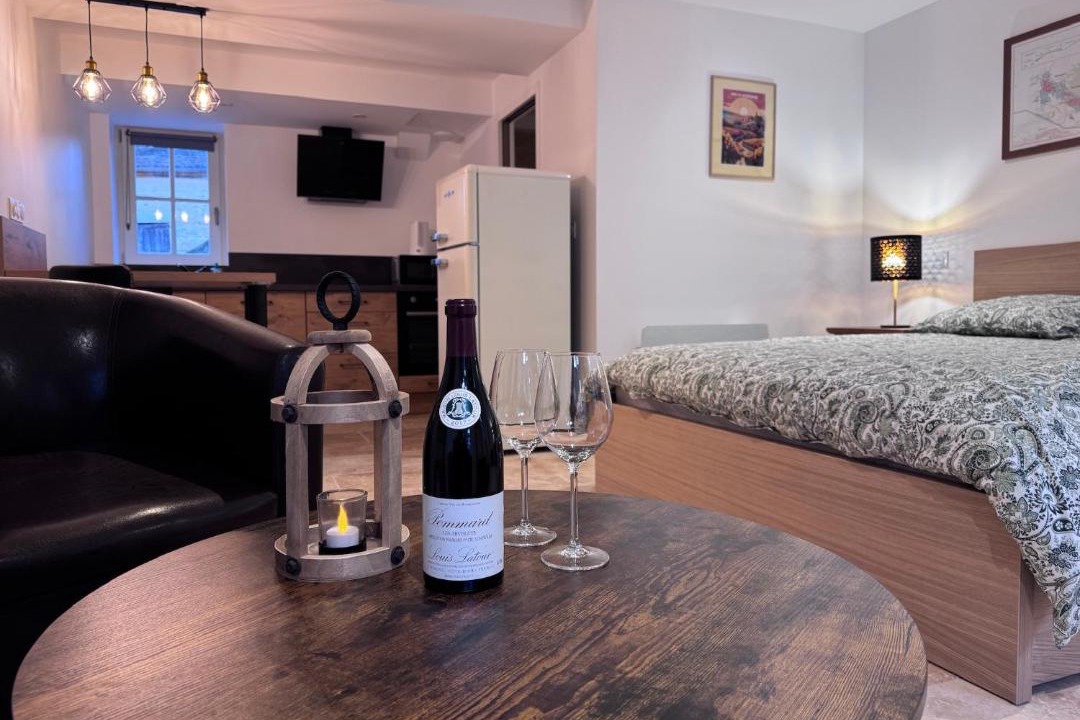 Photo of Bedroom in Pommard