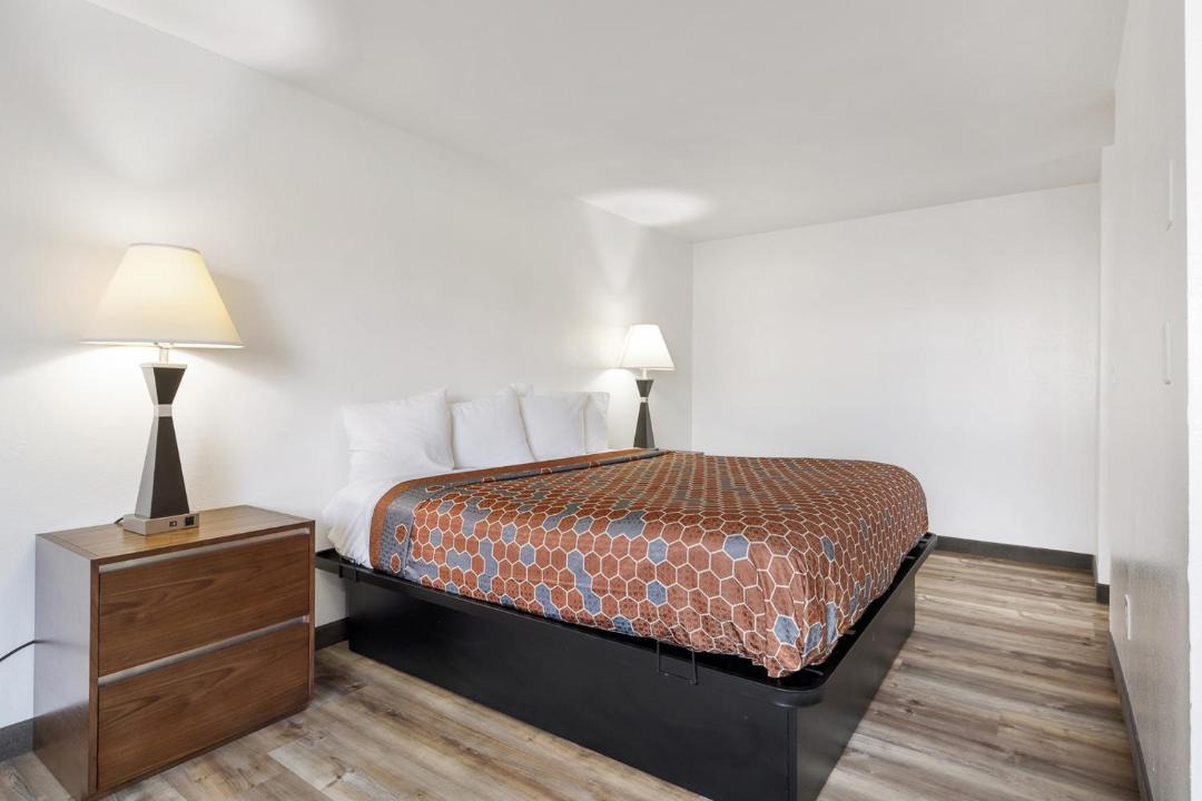 Photo of Bedroom in Tri-Cities