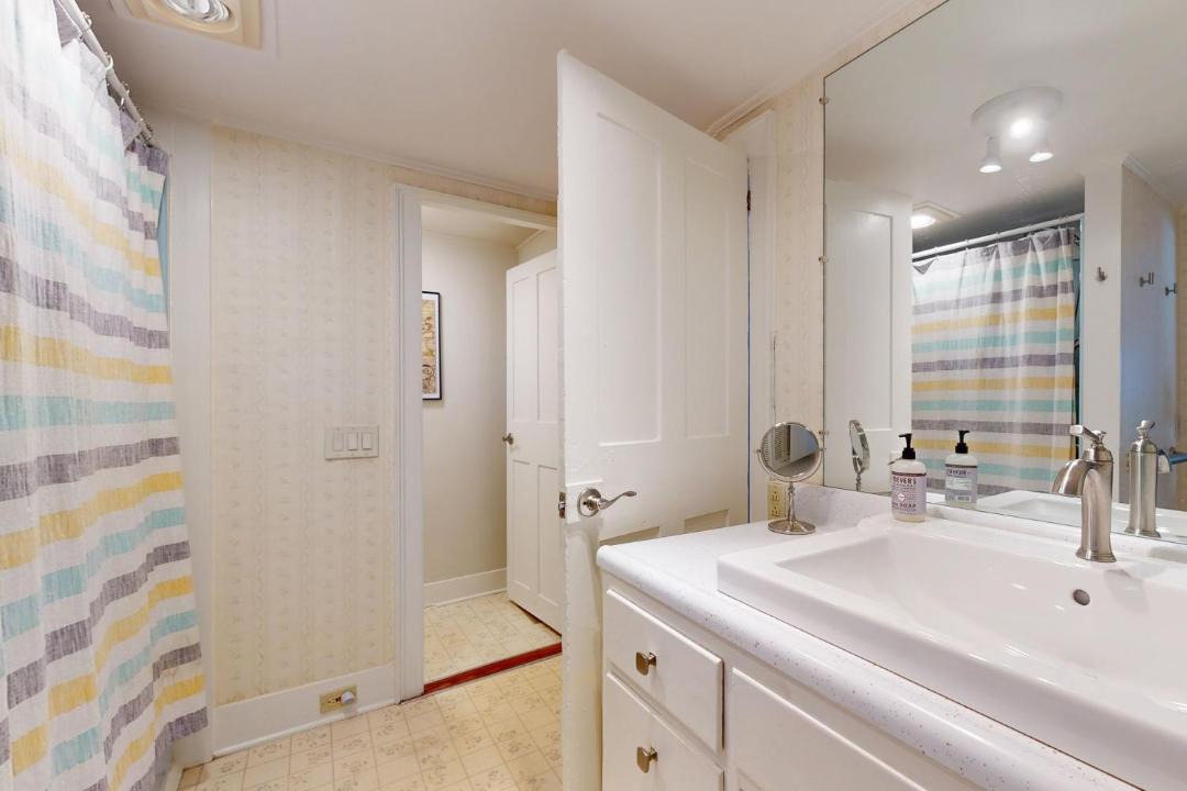 Photo of Bathroom in Brewster