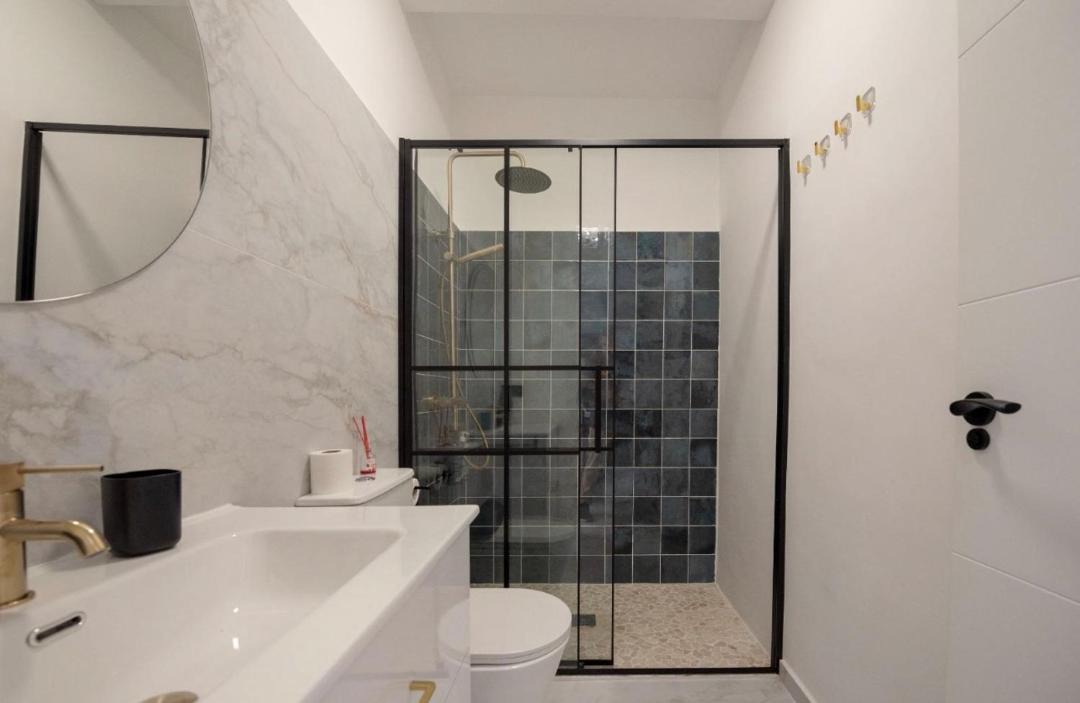 Photo of Bathroom in Almansa