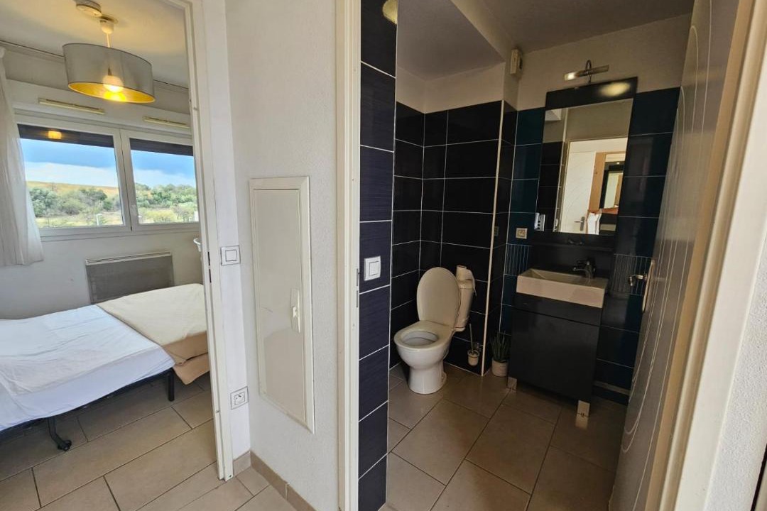 Photo of Others in Les Arcades