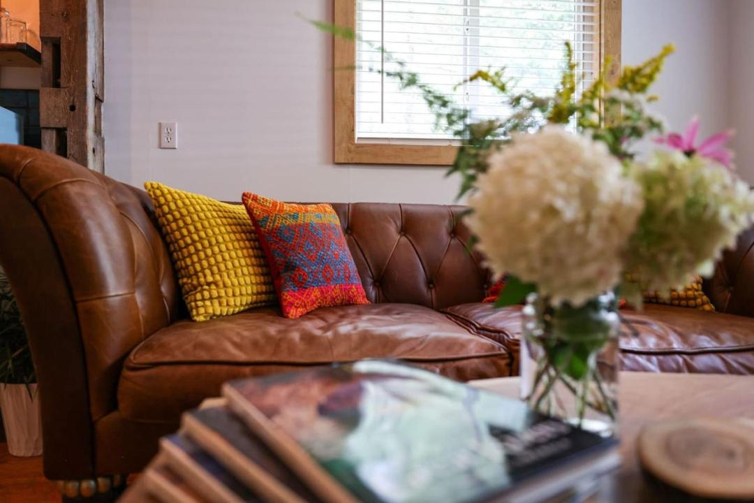 Photo of Livingroom in Greentown