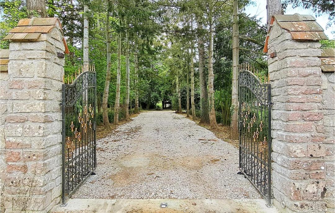 Photo of Others in Colombieres