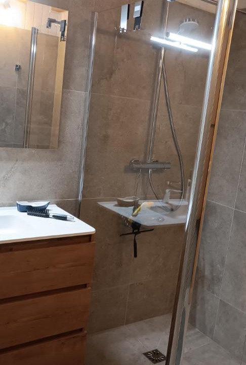 Photo of Bathroom in Bun