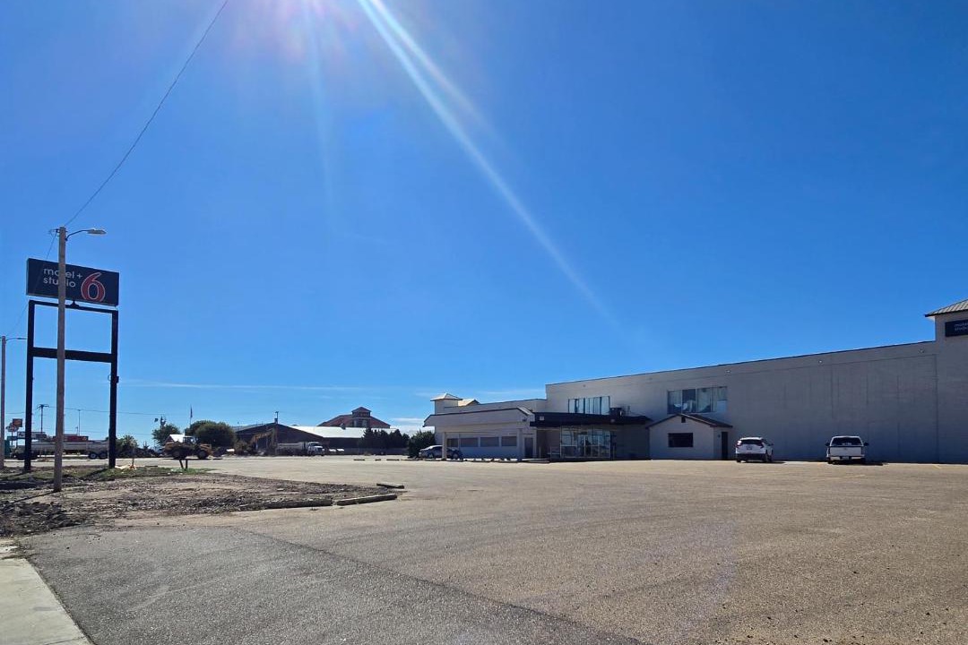 Photo of Others in Dumas