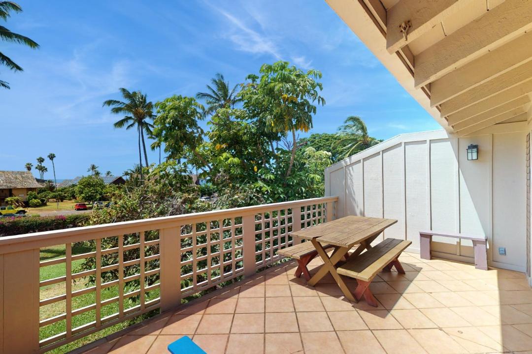 Photo of Patio Balcony in Maunaloa
