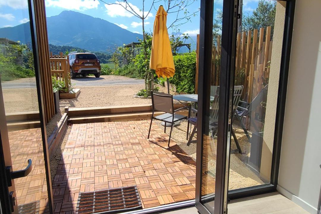 Photo of Others in Sinard