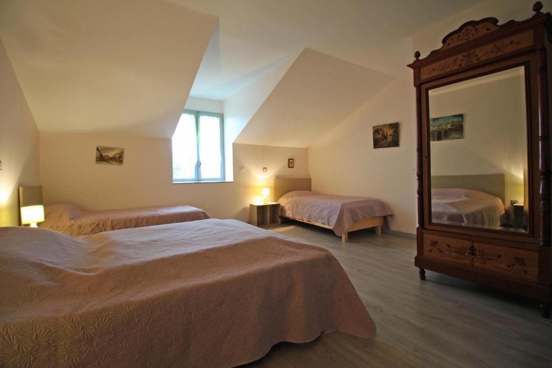 Photo of Bedroom in Eyjeaux