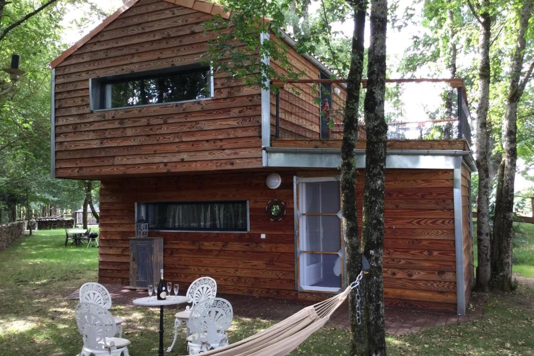 Photo of Others in Brigne