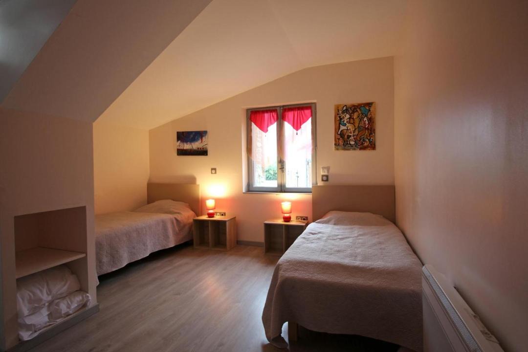 Photo of Bedroom in Eyjeaux