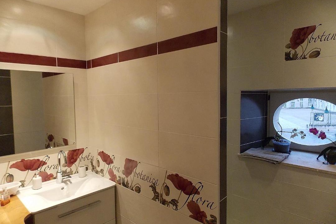 Photo of Bathroom in Commercy