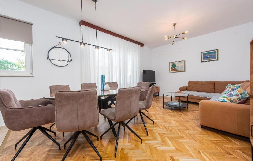 Photo of Livingroom in Betina