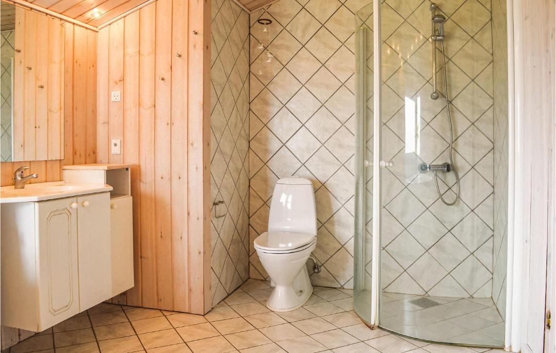 Photo of Bathroom in Vrist Strand
