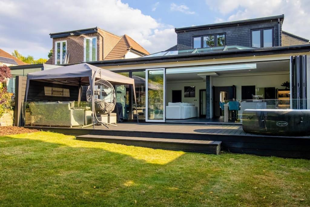 Photo of Others in Hillingdon