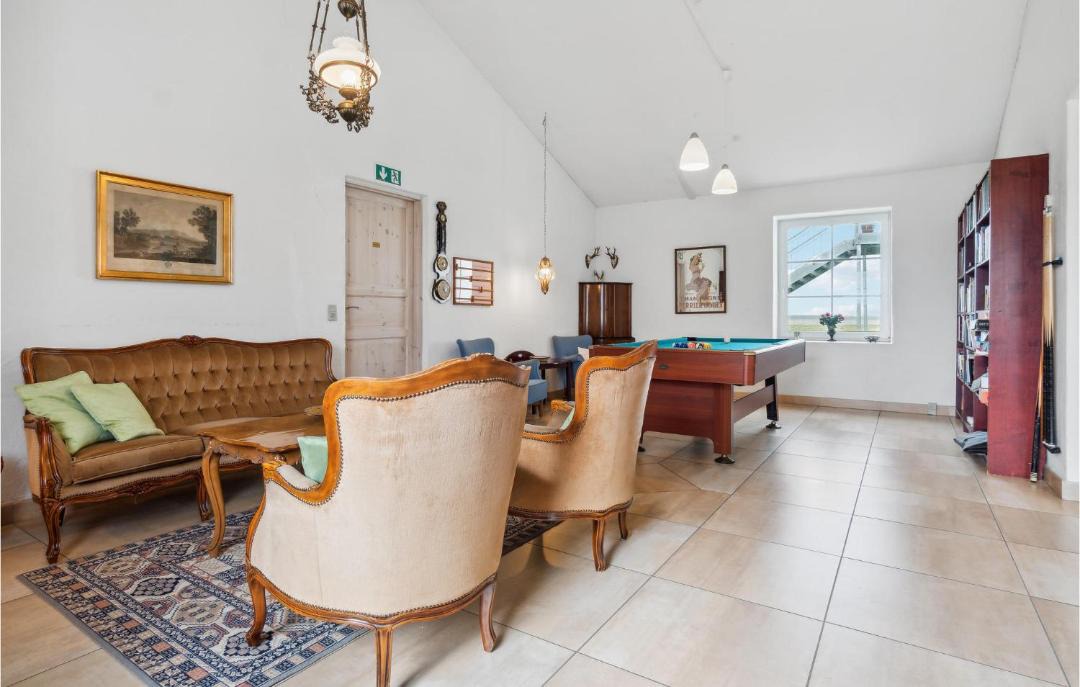 Photo of Others in Vesløs