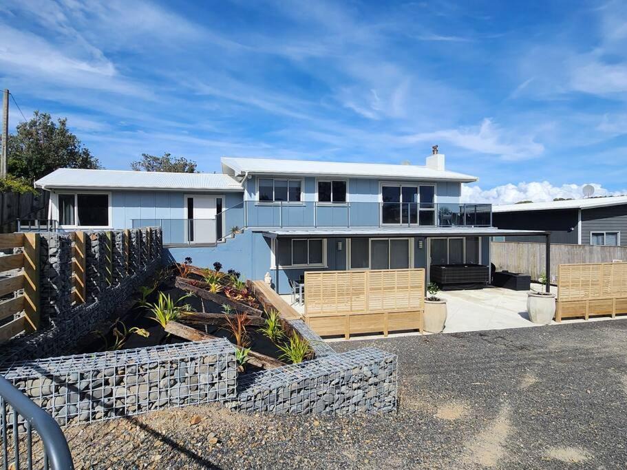 Photo of Others in Waitarere Beach