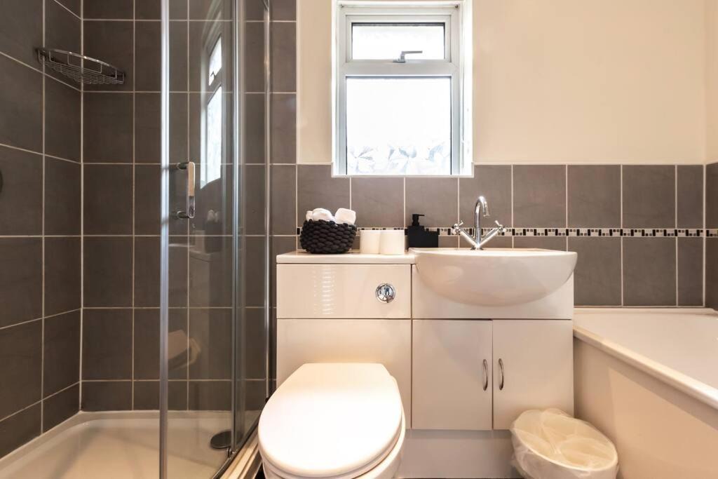 Photo of Bathroom in Chandler's Ford