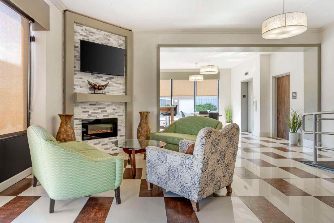 Photo of Others in Edgewater