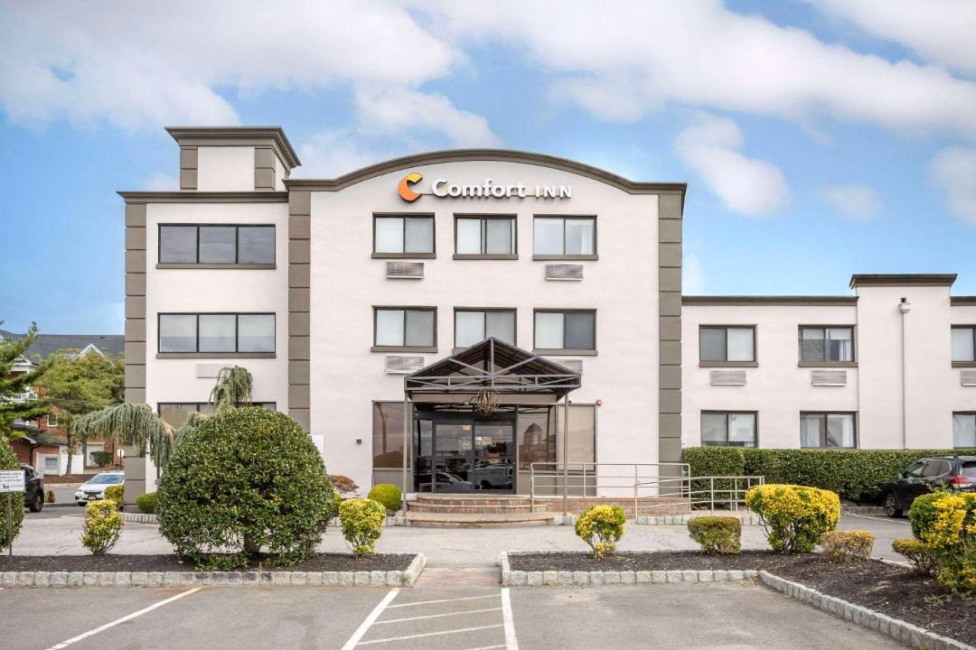 Photo of Others in Edgewater