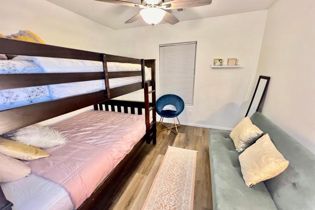 Photo of Bedroom in Sunrise Manor
