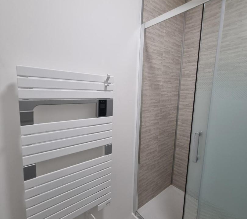 Photo of Bathroom in Nerondes