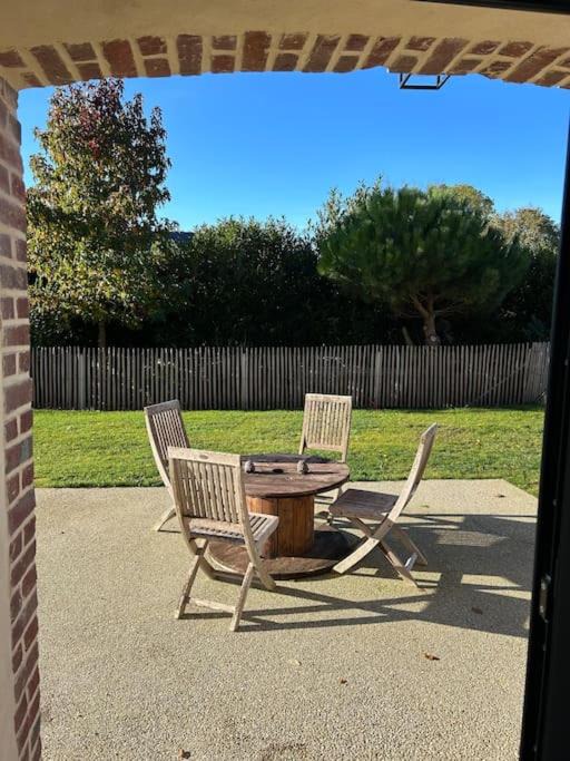 Photo of Patio Balcony in Saint-Aubin-sur-Scie