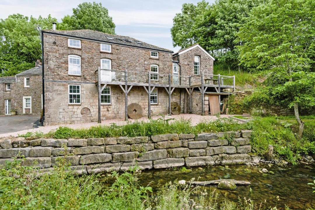 Photo of Others in Hackthorpe