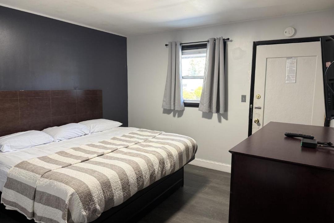 Photo of Bedroom in Mays Landing